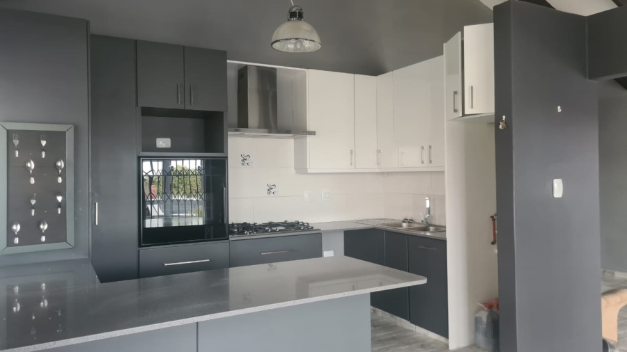 2 Bedroom Property for Sale in Dana Bay Western Cape